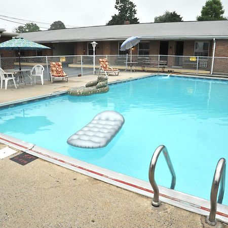 Dutch Motel By Oyo Near Hershey Park Palmyra Exterior foto