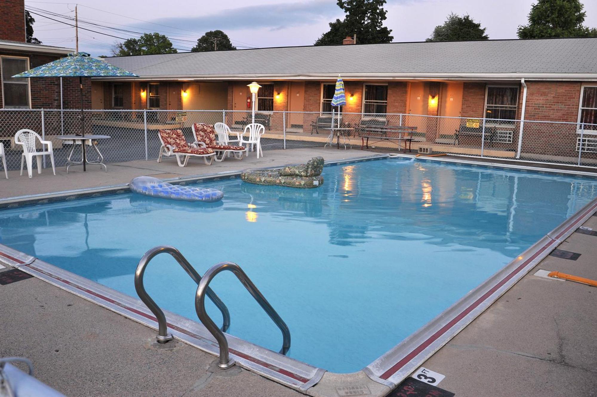 Dutch Motel By Oyo Near Hershey Park Palmyra Exterior foto